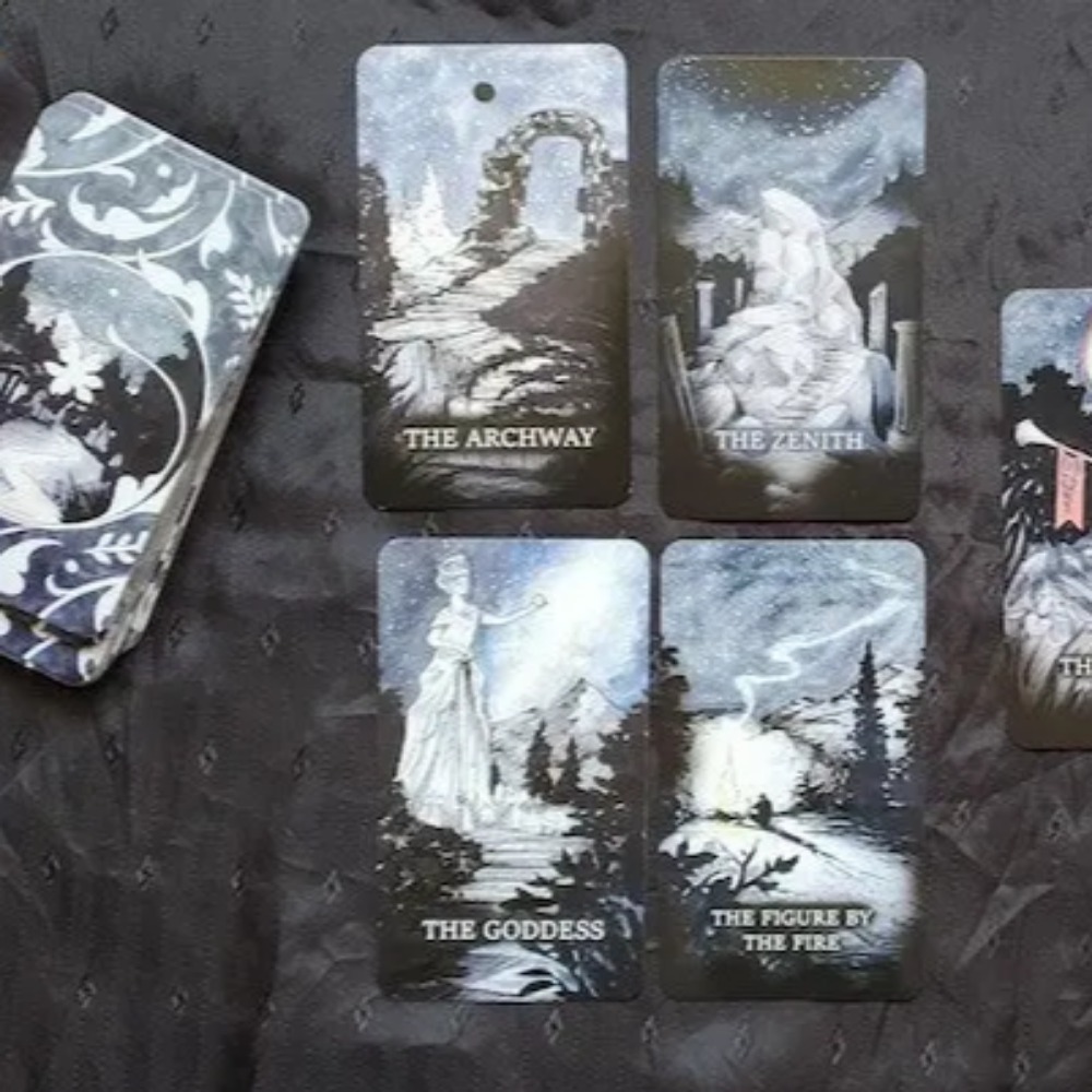 The Endless Oracle 9*6cm A Han - огляд і ціна Tarot Deck With Guidebook